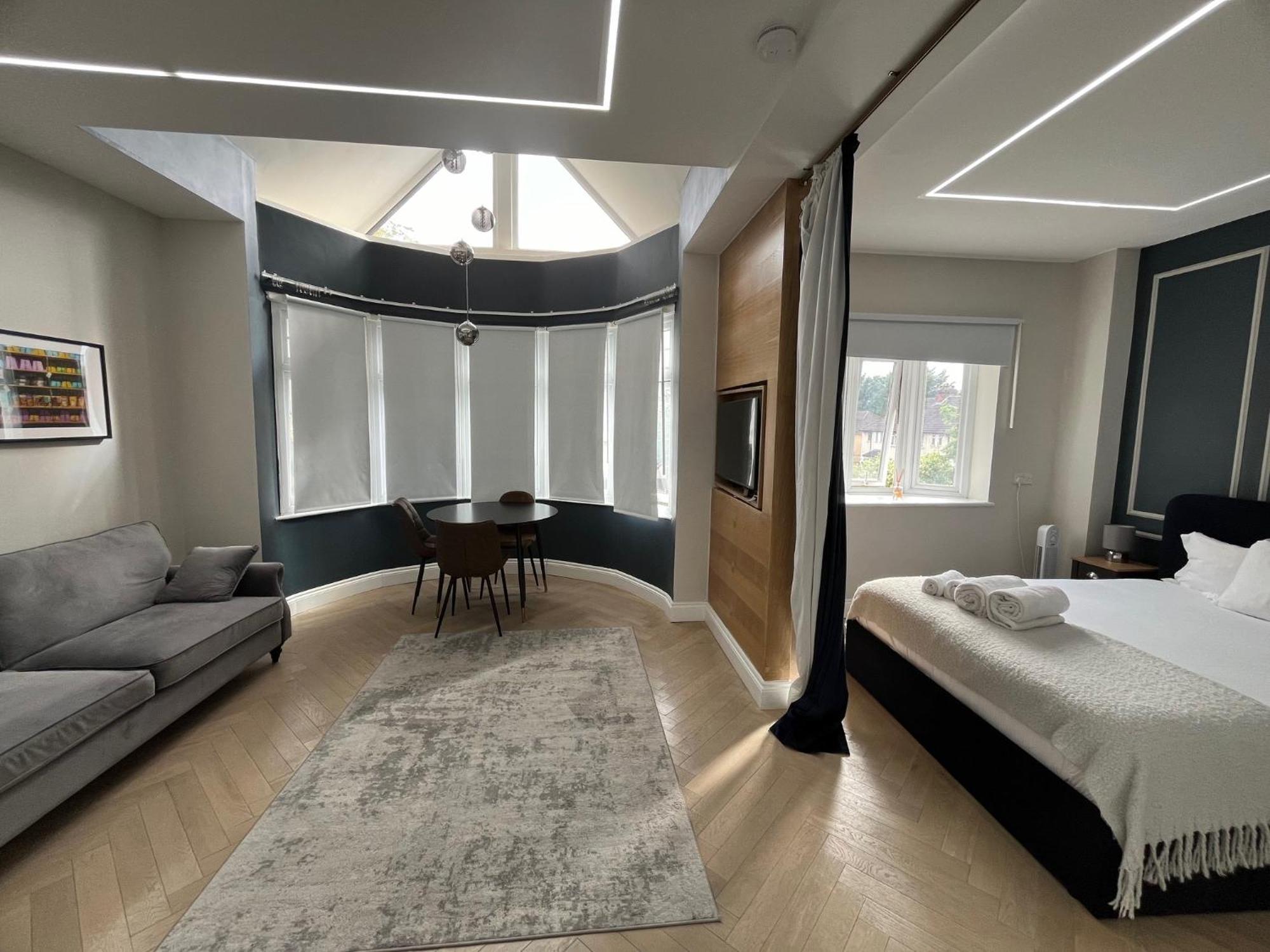London Studios And Suites Harrow Exterior foto