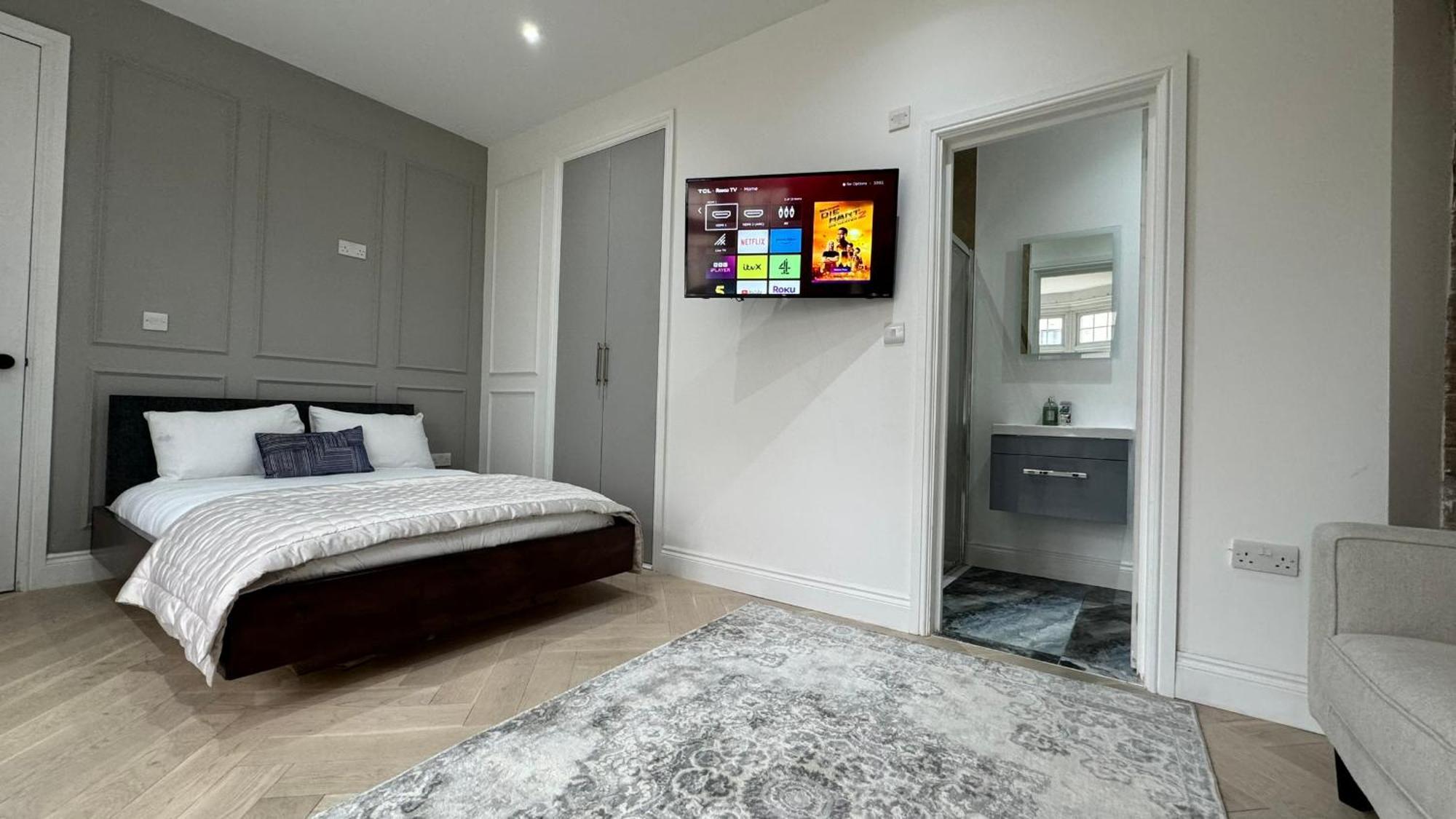 London Studios And Suites Harrow Exterior foto